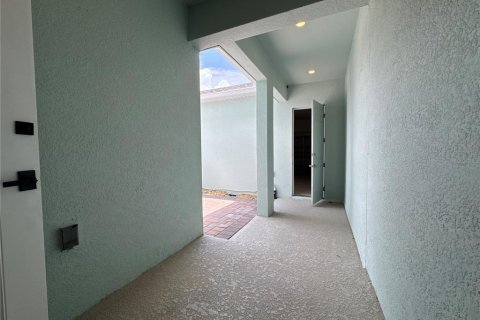 Townhouse in Winter Garden, Florida 3 bedrooms, 161.28 sq.m. № 2391602 - photo 25