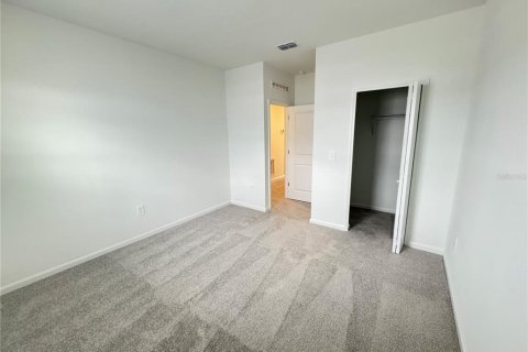 Adosado en alquiler en Clermont, Florida, 4 dormitorios, 185.8 m2 № 1900817 - foto 21