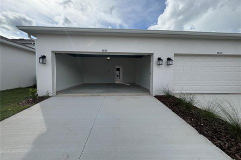 Adosado en alquiler en Clermont, Florida, 4 dormitorios, 185.8 m2 № 1900817 - foto 8