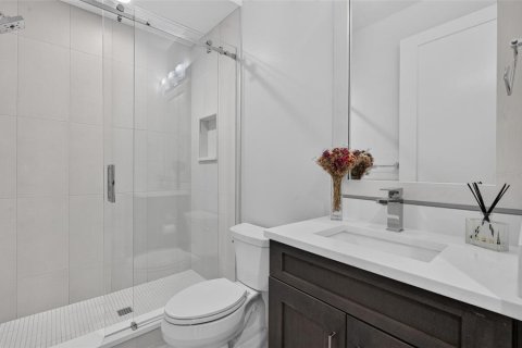 Copropriété à vendre à Saint Petersburg, Floride: 3 chambres, 250.84 m2 № 2391727 - photo 8