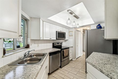 Casa en venta en Spring Hill, Florida, 3 dormitorios, 133.04 m2 № 1825442 - foto 19
