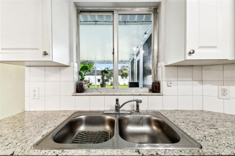 Casa en venta en Spring Hill, Florida, 3 dormitorios, 133.04 m2 № 1825442 - foto 18