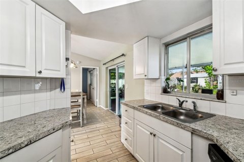 Casa en venta en Spring Hill, Florida, 3 dormitorios, 133.04 m2 № 1825442 - foto 17