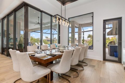 Villa ou maison à louer à Port Charlotte, Floride: 4 chambres, 278.71 m2 № 2125593 - photo 14