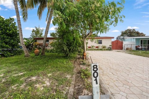 Снять в аренду виллу или дом в Холливуд, Флорида 4 спальни, 140.47м2, № 1998880 - фото 4