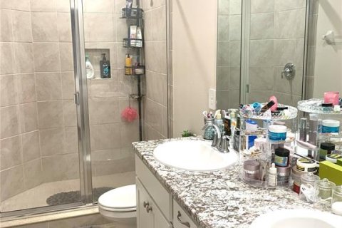 Touwnhouse à vendre à Sarasota, Floride: 3 chambres, 160.16 m2 № 1572043 - photo 9