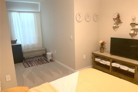 Touwnhouse à vendre à Sarasota, Floride: 3 chambres, 160.16 m2 № 1572043 - photo 13