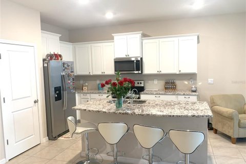 Touwnhouse à vendre à Sarasota, Floride: 3 chambres, 160.16 m2 № 1572043 - photo 6