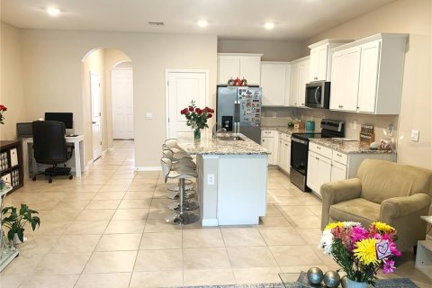 Touwnhouse à vendre à Sarasota, Floride: 3 chambres, 160.16 m2 № 1572043 - photo 3