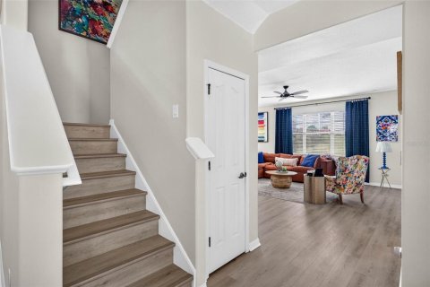 Casa en venta en Wesley Chapel, Florida, 4 dormitorios, 322.74 m2 № 2215893 - foto 18