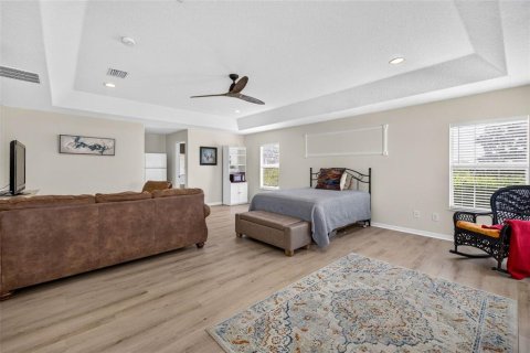 Casa en venta en Wesley Chapel, Florida, 4 dormitorios, 322.74 m2 № 2215893 - foto 4