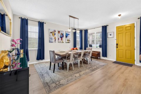 Casa en venta en Wesley Chapel, Florida, 4 dormitorios, 322.74 m2 № 2215893 - foto 10