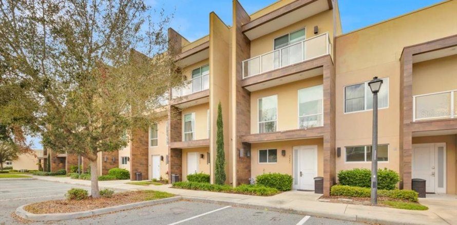 Touwnhouse à Kissimmee, Floride 4 chambres, 235.79 m2 № 1522421