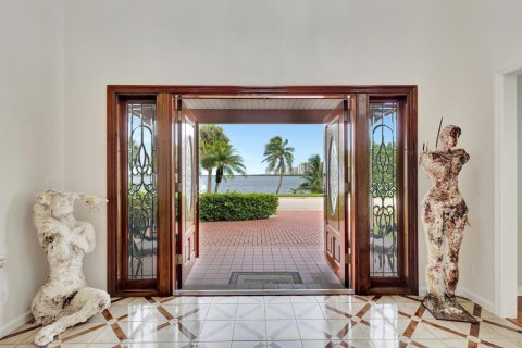 Villa ou maison à West Palm Beach, Floride 4 chambres, 340.21 m2 № 2081769