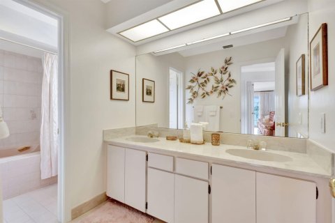 Villa ou maison à vendre à West Palm Beach, Floride: 4 chambres, 340.21 m2 № 2081769 - photo 23