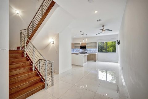 Adosado en alquiler en Pompano Beach, Florida, 3 dormitorios, 250.84 m2 № 1889324 - foto 13