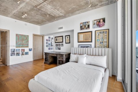 Condo in Miami, Florida, 2 bedrooms № 2182312 - photo 18