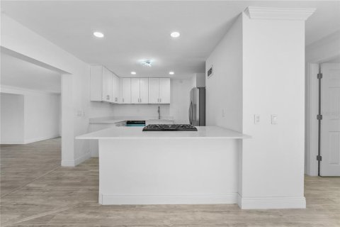 House in Winter Springs, Florida 3 bedrooms, 128.86 sq.m. № 1560755 - photo 21