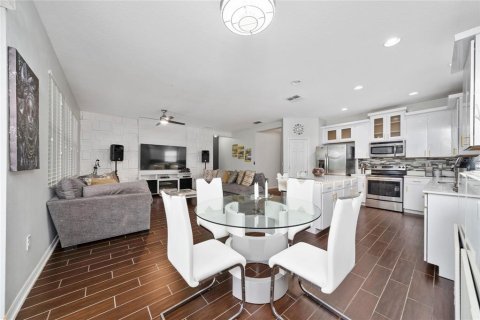 Casa en venta en Davenport, Florida, 4 dormitorios, 174.38 m2 № 1769369 - foto 18