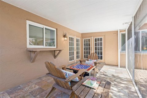 Villa ou maison à vendre à Saint Petersburg, Floride: 2 chambres, 98.57 m2 № 2419716 - photo 12