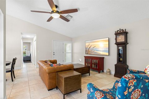 Villa ou maison à vendre à Saint Petersburg, Floride: 2 chambres, 98.57 m2 № 2419716 - photo 5