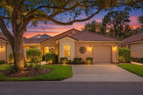 Villa ou maison à Saint Petersburg, Floride 2 chambres, 98.57 m2 № 2419716
