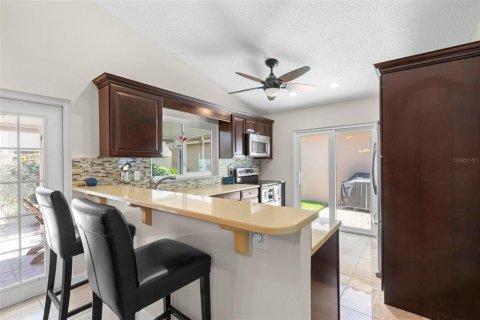 Villa ou maison à vendre à Saint Petersburg, Floride: 2 chambres, 98.57 m2 № 2419716 - photo 8
