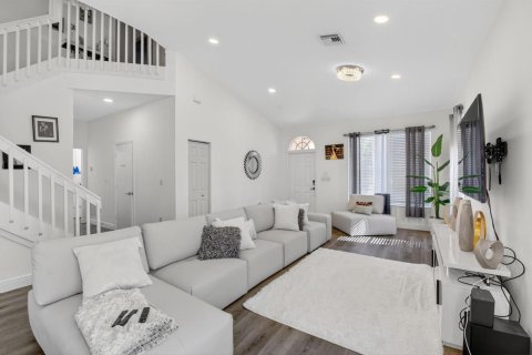 Villa ou maison à vendre à Boynton Beach, Floride: 3 chambres, 160.63 m2 № 2085296 - photo 6