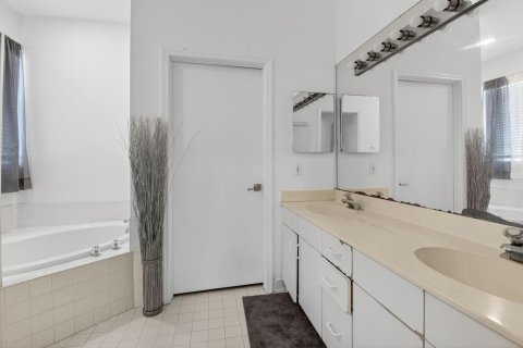 Villa ou maison à vendre à Boynton Beach, Floride: 3 chambres, 160.63 m2 № 2085296 - photo 19