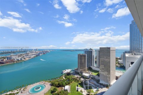 Copropriété à vendre à Miami, Floride: 2 chambres, 126.07 m2 № 1863314 - photo 23