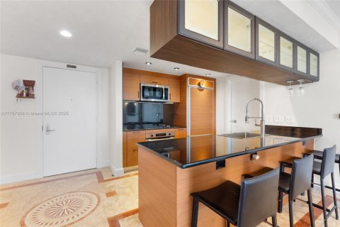 Copropriété à vendre à Miami, Floride: 2 chambres, 126.07 m2 № 1863314 - photo 8
