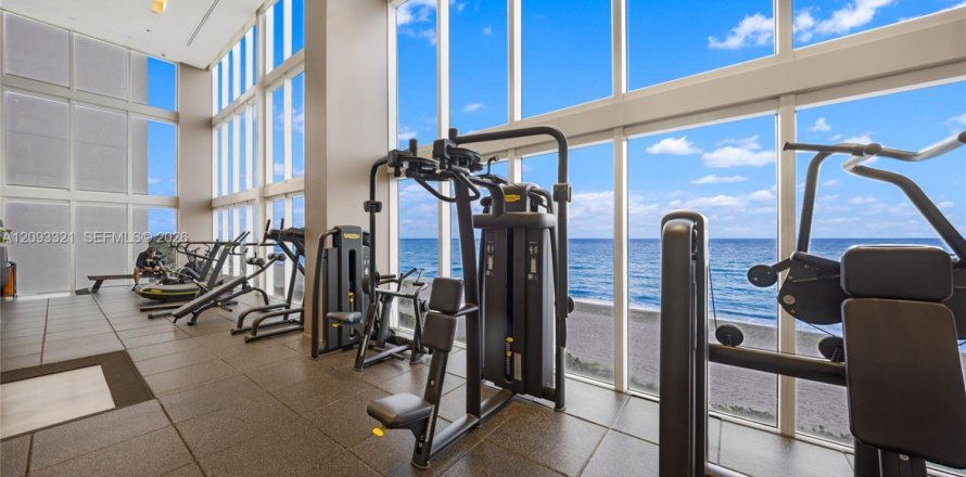 Condo à Hallandale Beach, Floride, 2 chambres № 2378691