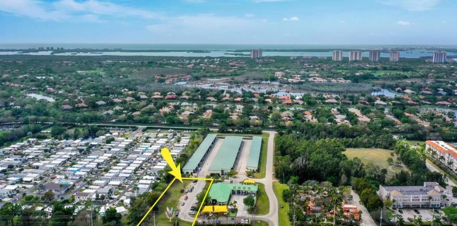 Land in Bonita Springs, Florida № 1062879