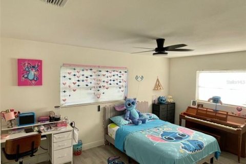 House in Clearwater, Florida 3 bedrooms, 126.07 sq.m. № 1866463 - photo 6