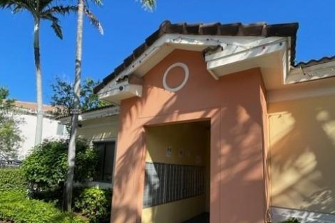 Townhouse in Miami Gardens, Florida 3 bedrooms, 131.92 sq.m. № 1964226 - photo 26