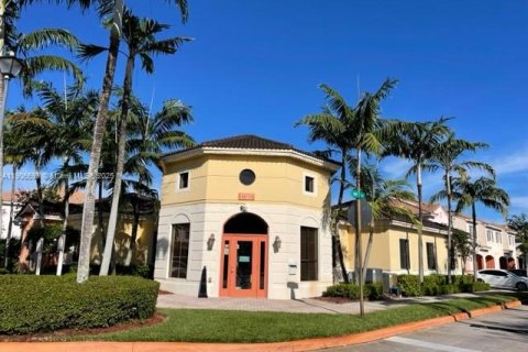 Townhouse in Miami Gardens, Florida 3 bedrooms, 131.92 sq.m. № 1964226 - photo 21