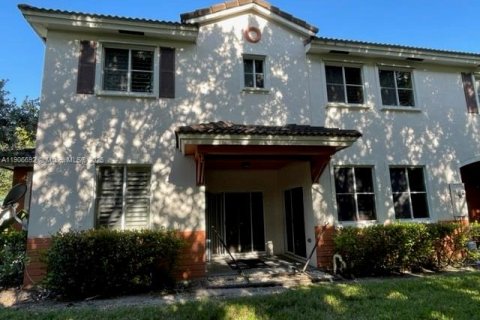 Townhouse in Miami Gardens, Florida 3 bedrooms, 131.92 sq.m. № 1964226 - photo 19