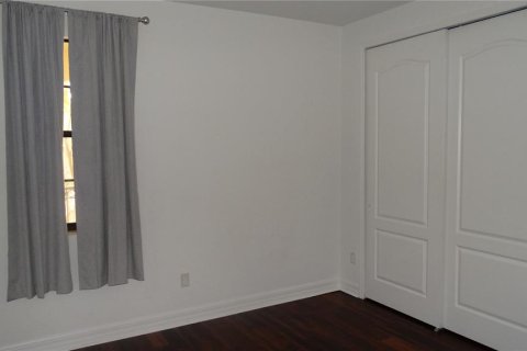 Villa ou maison à louer à Orlando, Floride: 4 chambres, 321.26 m2 № 1901306 - photo 30