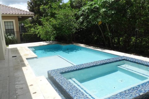 Casa en alquiler en Orlando, Florida, 4 dormitorios, 321.26 m2 № 1901306 - foto 16