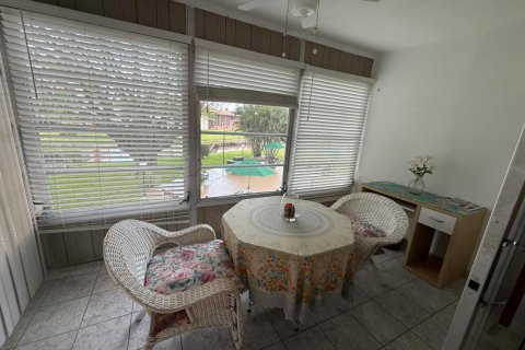 Condo in Lauderdale Lakes, Florida, 1 bedroom № 2190820 - photo 13