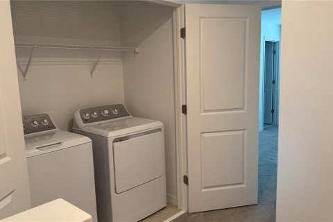 Adosado en alquiler en Kissimmee, Florida, 2 dormitorios, 118.45 m2 № 1615920 - foto 13