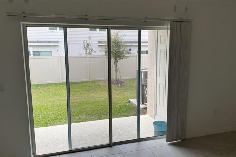 Adosado en alquiler en Kissimmee, Florida, 2 dormitorios, 118.45 m2 № 1615920 - foto 4