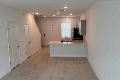 Adosado en alquiler en Kissimmee, Florida, 2 dormitorios, 118.45 m2 № 1615920 - foto 7