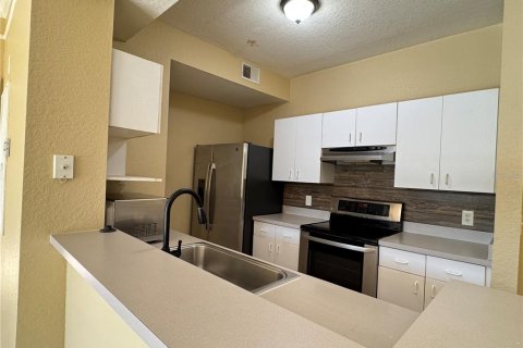 Copropriété à louer à Tampa, Floride: 2 chambres, 95.88 m2 № 2313359 - photo 13