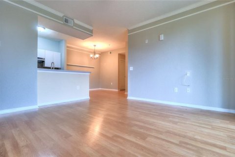 Copropriété à louer à Tampa, Floride: 2 chambres, 95.88 m2 № 2313359 - photo 4