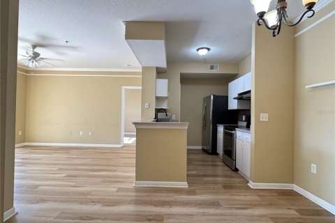 Copropriété à louer à Tampa, Floride: 2 chambres, 95.88 m2 № 2313359 - photo 10