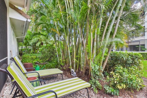 Townhouse in North Palm Beach, Florida 3 bedrooms, 164.07 sq.m. № 2376230 - photo 25