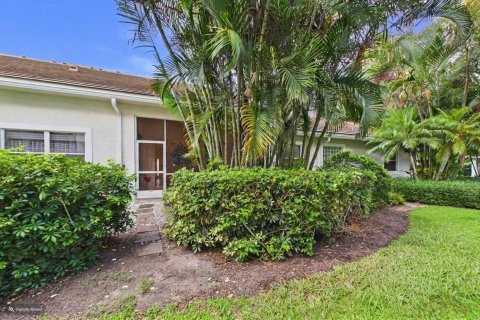 Townhouse in North Palm Beach, Florida 3 bedrooms, 164.07 sq.m. № 2376230 - photo 26