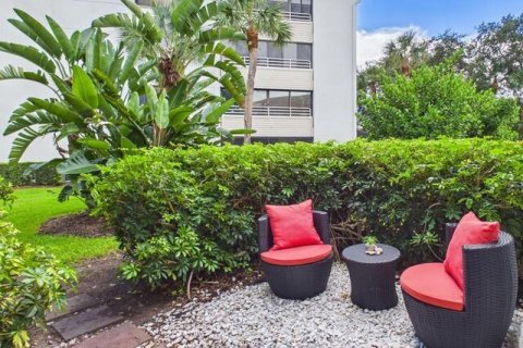 Townhouse in North Palm Beach, Florida 3 bedrooms, 164.07 sq.m. № 2376230 - photo 24