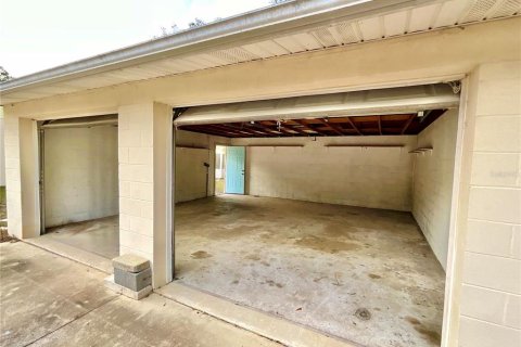 House in Florahome, Florida 2 bedrooms, 93.65 sq.m. № 1547757 - photo 29